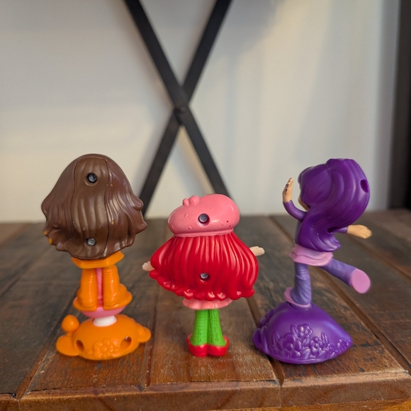 Orange, Plum Pudding, and Strawberry Blossom Toys - Picture 2 of 9